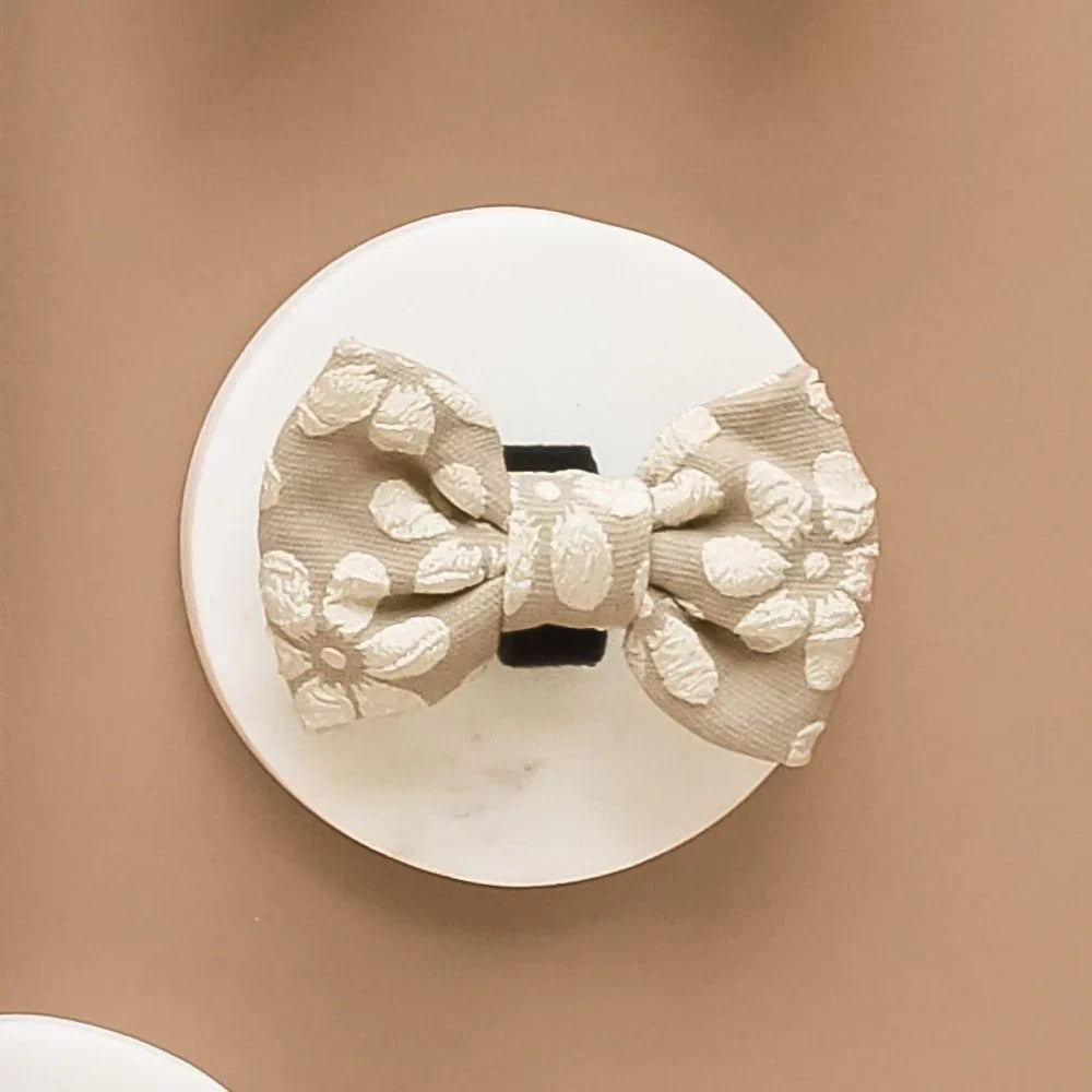Luxe Bow Tie Mocha flower by Cocopup London 