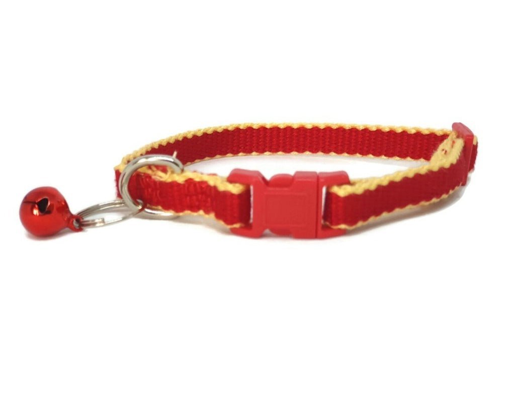100% Pure Bamboo Fibre Cat Collar Plastic Buckle Black - Moondidley Pets Pet Care > Cleaning & Maintenance > Pet Grooming Supplies Moondidley Red