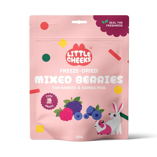 Little Cheeks Freeze Dried Mixed Berries for Small Animal 25g Woofy and Whiskers Mixed Berries