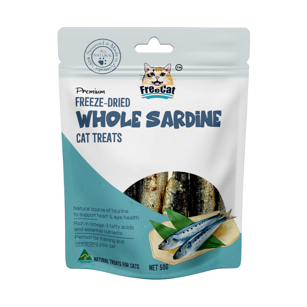 Freecat Premium freeze dried Chicken Bites with Cat grass 50g Cat treats Woofy and Whiskers Whole sardines