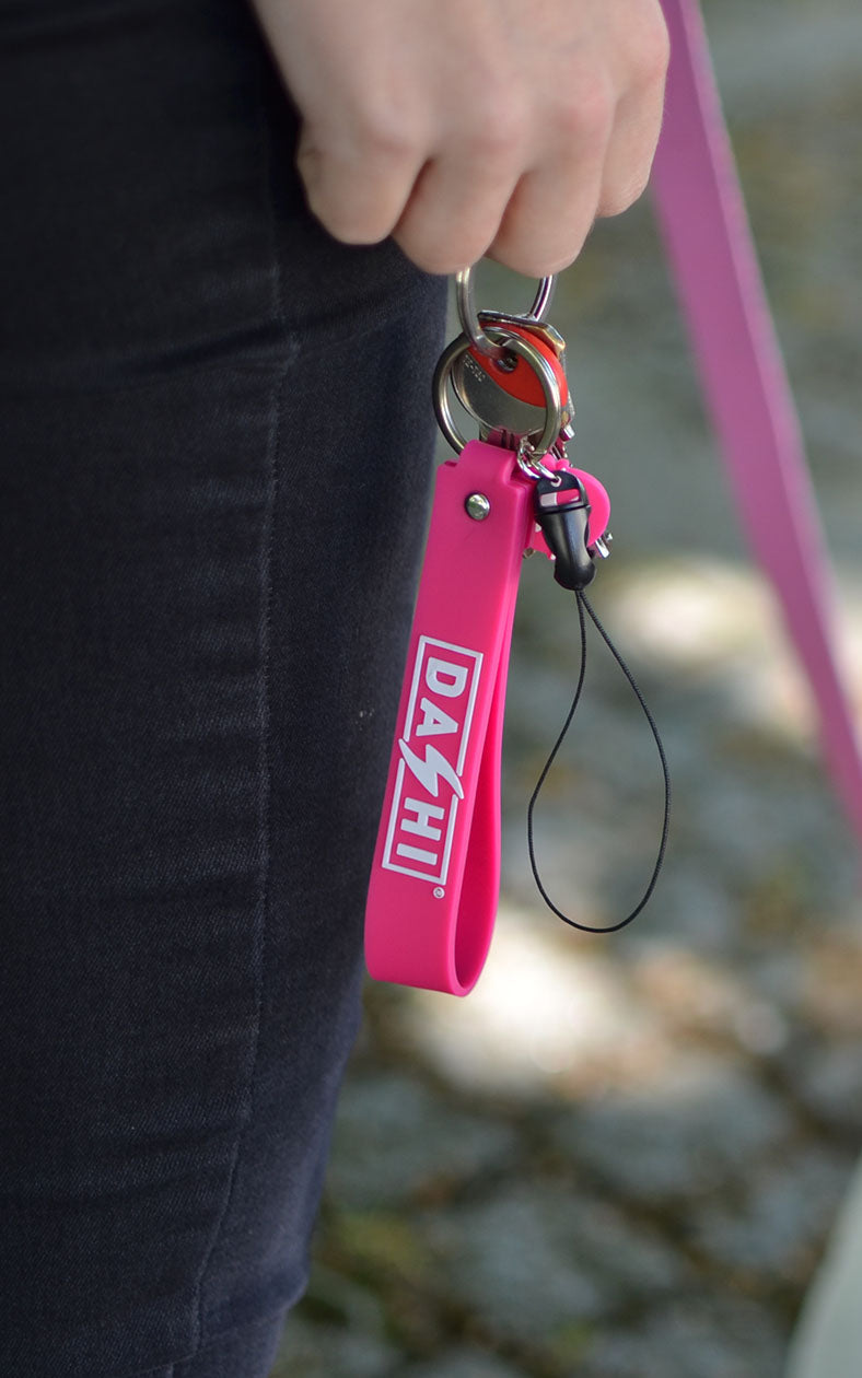 Dashi Keychain Yellow DASHI Pink