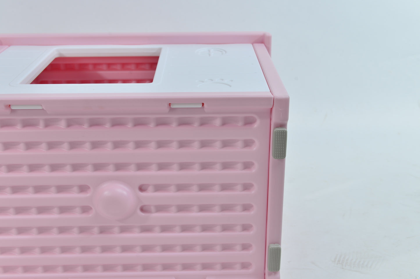 YES4PETS Small Plastic Pet Dog Puppy Cat House Kennel Pink Pet Care > Dog Supplies > Dog Playpens & Gates Woofy and Whiskers