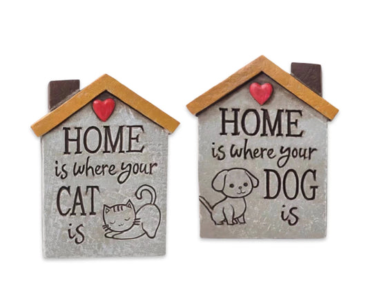 Set 2 Concrete Cat & Dog Homes Signage Assort Garden Statue 15cm Pet Care > Cat Supplies > Cat Scratching Posts Woofy and Whiskers