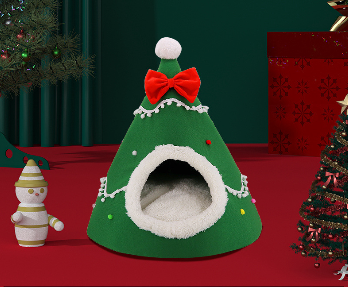 Festive Detachable Pet House - Cozy Green Candye Design (S - 37x46cm) Pet Care > Cat Supplies > Cat Furniture Woofy and Whiskers