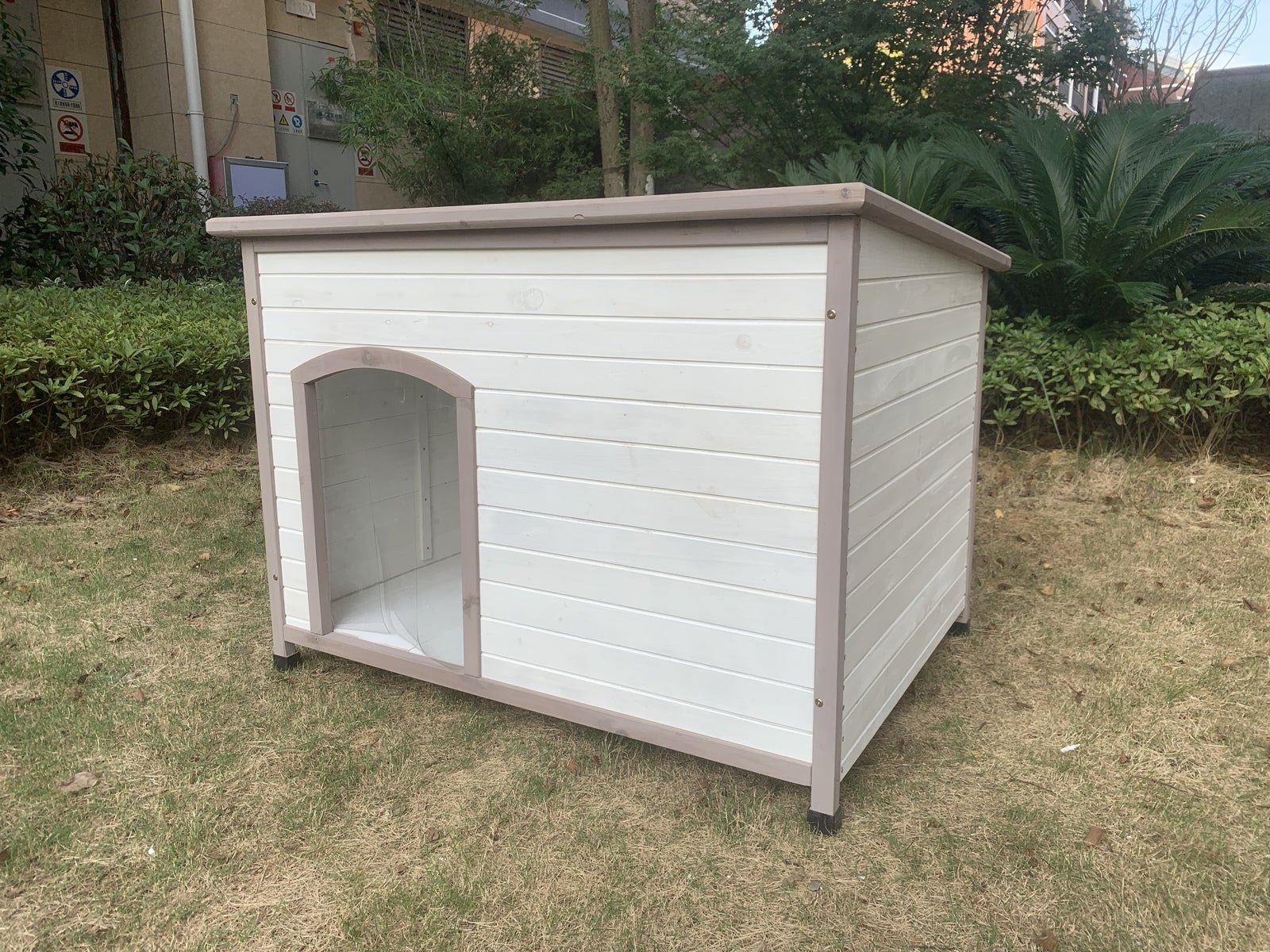 YES4PETS XXL Timber Pet Dog Kennel House Puppy Wooden Timber Cabin With Stripe White Wooden Dog Kennel YES4PETS